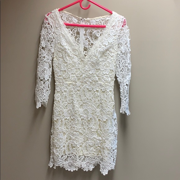 Never worn white lace dress - Picture 1 of 9